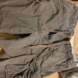 Men's cargo shorts